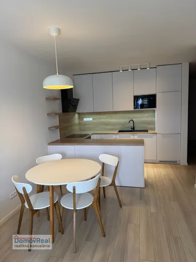 Byty na predaj 2-izbový, Bratislava-Ružinov · €341 000