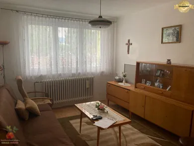 Na predaj 3-izbový byt, 75 m², Volkovce
