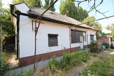 Domy na predaj 4-izbový, Veľký Meder · €85 000