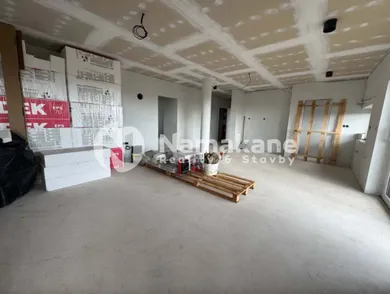 Na predaj 1-izbový dom, 127 m², Dvory nad Zitavou, 2. Novy svet