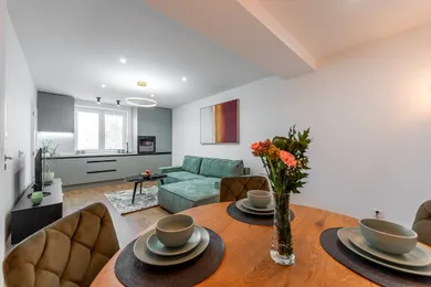 Eladó lakások, 3-szobás, Košice-Staré Mesto · €255 000