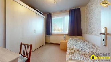 Na predaj 3-izbový byt, 72 m², Komárno, Biskupa Királya