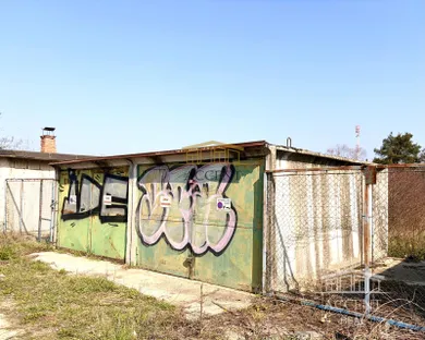 Na predaj objekt, 449 m², Bratislava-Dúbravka, Na vrátkach