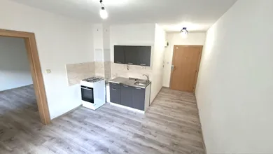 Mieszkania na wynajem, 1-pokojowe, Prešov · €500