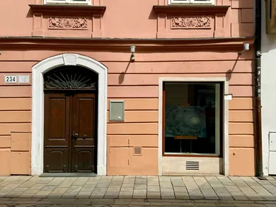 Комерційні приміщення в оренду, Bratislava-Staré Mesto · €470