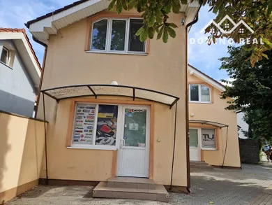 Na prenájom komerčné, 44 m², Senec, Moyzesova