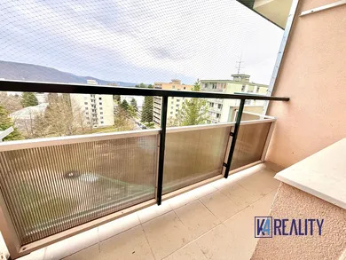 Mieszkania na sprzedaż, 1-pokojowe, Banská Bystrica · €115 000