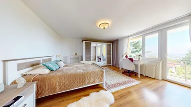 Na predaj 4-izbový dom, 219 m², Bratislava-Rača, Podkarpatská