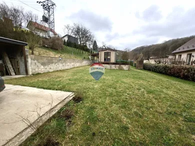 Na predaj dom, Sokoľ, Hlavná