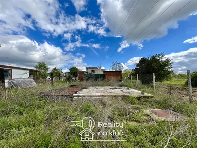 Na predaj pozemok, 568 m², Nové Zámky, Nitrianska cesta