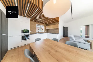 Na predaj 4-izbový dom, 107 m², Hrubý Šúr