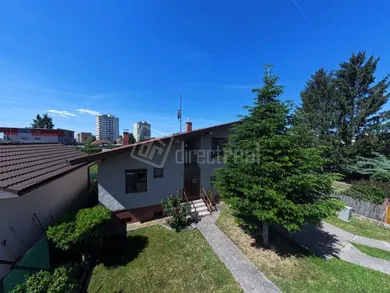 Na predaj dom v Zlaté Moravce · €299 000 · Pôvodný stav