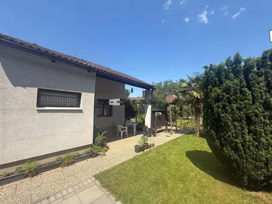 Na predaj rekreačný dom, 65 m², Bratislava-Ružinov, Mokráň Záhon