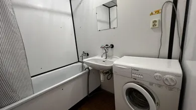 Na prenájom byt v Bratislava-Karlova Ves · €750 · Čiastočná rekonštrukcia