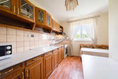 Na predaj 5-izbový dom, 165 m², Šíd