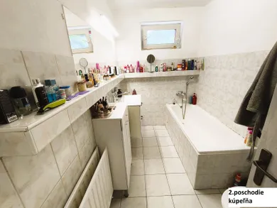 Na predaj dom, 335 m², Banská Bystrica, Kostiviarska cesta