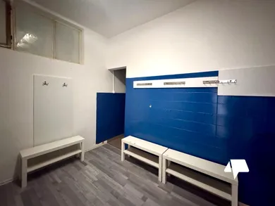 Na prenájom objekt, 694 m², Nitra, Dvorčanská