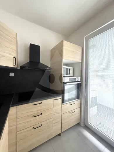 Na prenájom 2-izbový byt, 57 m², Martin, M.R.Štefánika