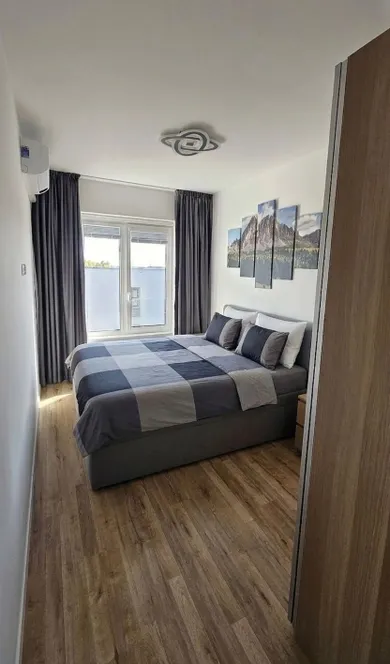 Na prenájom 3-izbový byt, 78 m², Bratislava-Ružinov, Jarabinková