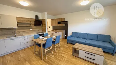 Byty na predaj 3-izbový, Bystrá · €365 000
