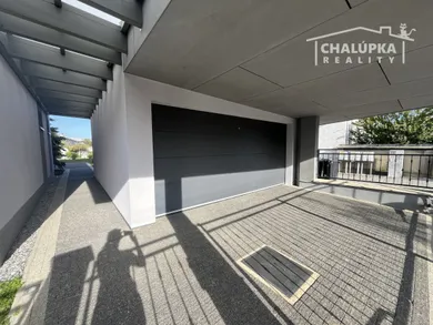 Na predaj 5-izbový dom, 233 m², Trenčianske Stankovce, Veľké Stankovce