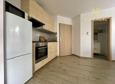 Na prenájom 1-izbový byt, 35 m², Bratislava-Podunajské Biskupice