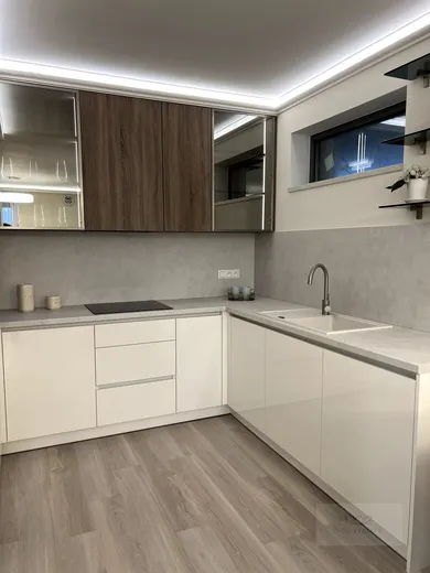 Na predaj 2-izbový byt, 52 m², Poprad, Suchoňova
