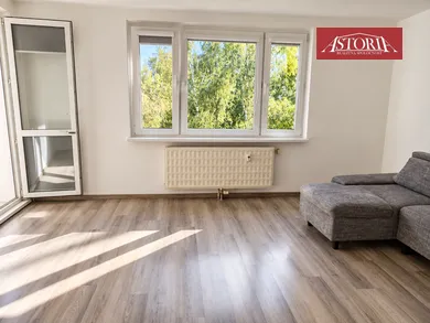 Mieszkania na sprzedaż, 3-pokojowe, Martin · €128 500