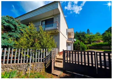 Na predaj dom, 160 m², Nová Baňa, Starohutská