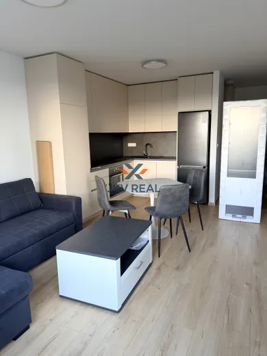 Na prenájom 2-izbový byt, 54 m², Trnava