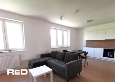 Квартиры в аренду, 2-комнатные, Kysucké Nové Mesto · €650
