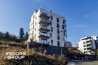 Na predaj 4-izbový byt, 105 m², Bratislava-Staré Mesto, Búdková