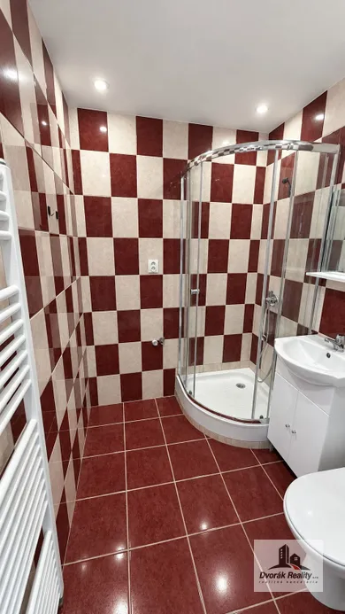 Na prenájom 1-izbový byt, 27 m², Veľký Meder, Sídl. M. Corvina