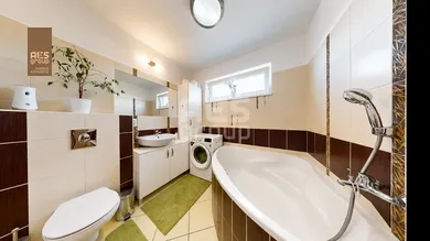 Na predaj 3-izbový byt, 108 m², Stupava, Vincenta Šikulu
