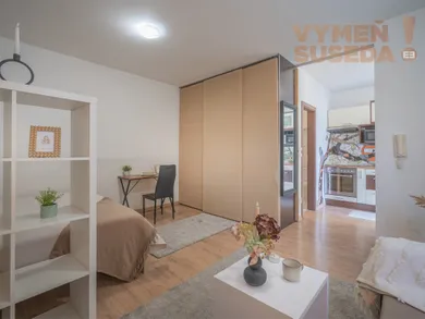 Na predaj 1-izbový byt, 32 m², Bratislava-Ružinov, Mierová