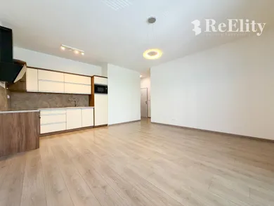 Byty na prenájom 1-izbový, Martin · €510
