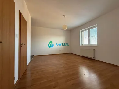 Mieszkania na sprzedaż, 3-pokojowe, Dunajská Streda · €155 000