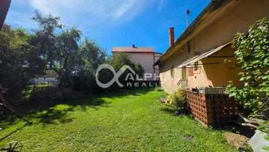 Na predaj 2-izbový dom, 104 m², Harichovce, Levočská