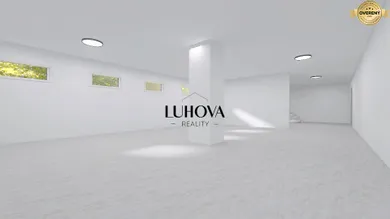 Na predaj komerčné, 268 m², Púchov, Dvory