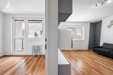 Mieszkania na sprzedaż, 3-pokojowe, Topoľčany · €134 900