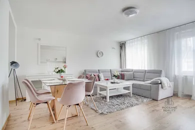 Mieszkania na wynajem, 2-pokojowe, Nové Zámky · €750
