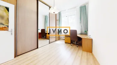 Na predaj 3-izbový byt, 76 m², Bratislava-Staré Mesto, Záhradnícka