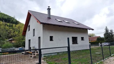 Na predaj 5-izbový dom, 180 m², Mlynky