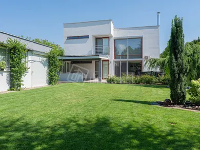 Na predaj dom, 48 m², Dunajská Lužná, Fialková