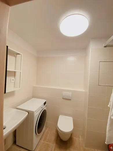 Na prenájom 1-izbový byt, 33 m², Bratislava-Nové Mesto, Sliačska