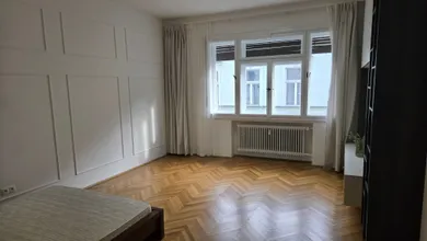 Na predaj 2-izbový byt, 75 m², Bratislava-Staré Mesto, Panenská