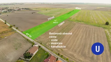 Na predaj pozemok, Janíky