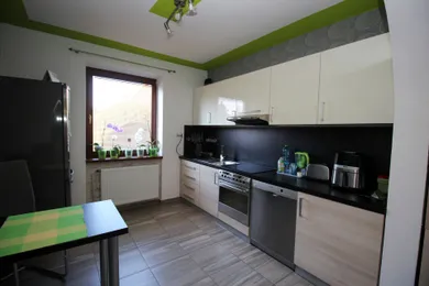Na predaj 6-izbový dom, 240 m², Veľký Meder
