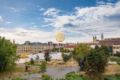 Mieszkania na wynajem, 3-pokojowe, Nitra · €1300