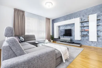 Byty na predaj 4-izbový, Bratislava-Ružinov · €580 000